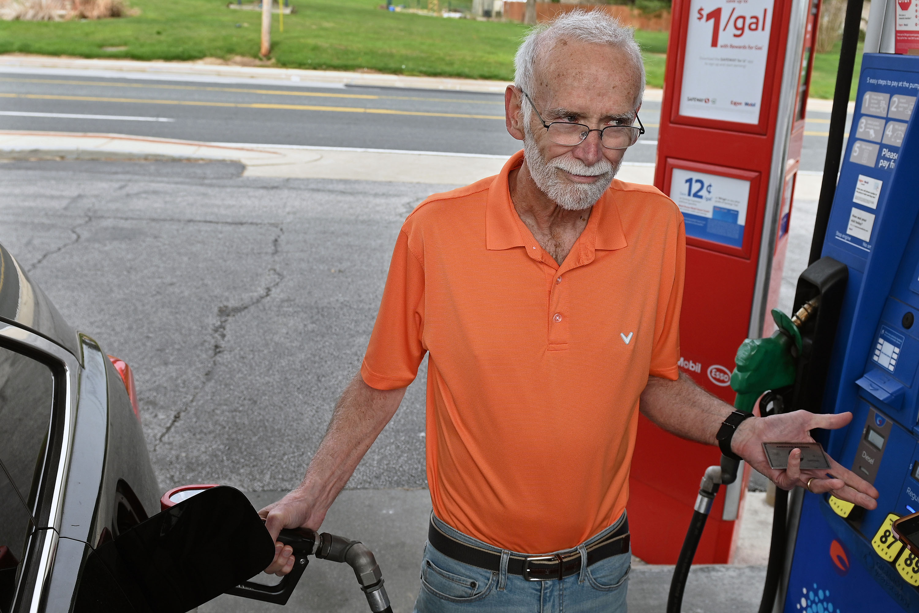Earl Smith, of the Anneslie neighborhood in Towson, fills his son's SUV near his home. He says Maryland's gas tax is too high. Gas prices are expected to rise about 40 cents per gallon after the state's gas tax holiday expires just before midnight Saturday. Earl Smith, of the Anneslie neighborhood in Towson, fills his son's SUV near his home. He says Maryland's gas tax is too high. Gas prices are expected to rise about 40 cents per gallon after the state's gas tax holiday expires just before midnight Saturday.
