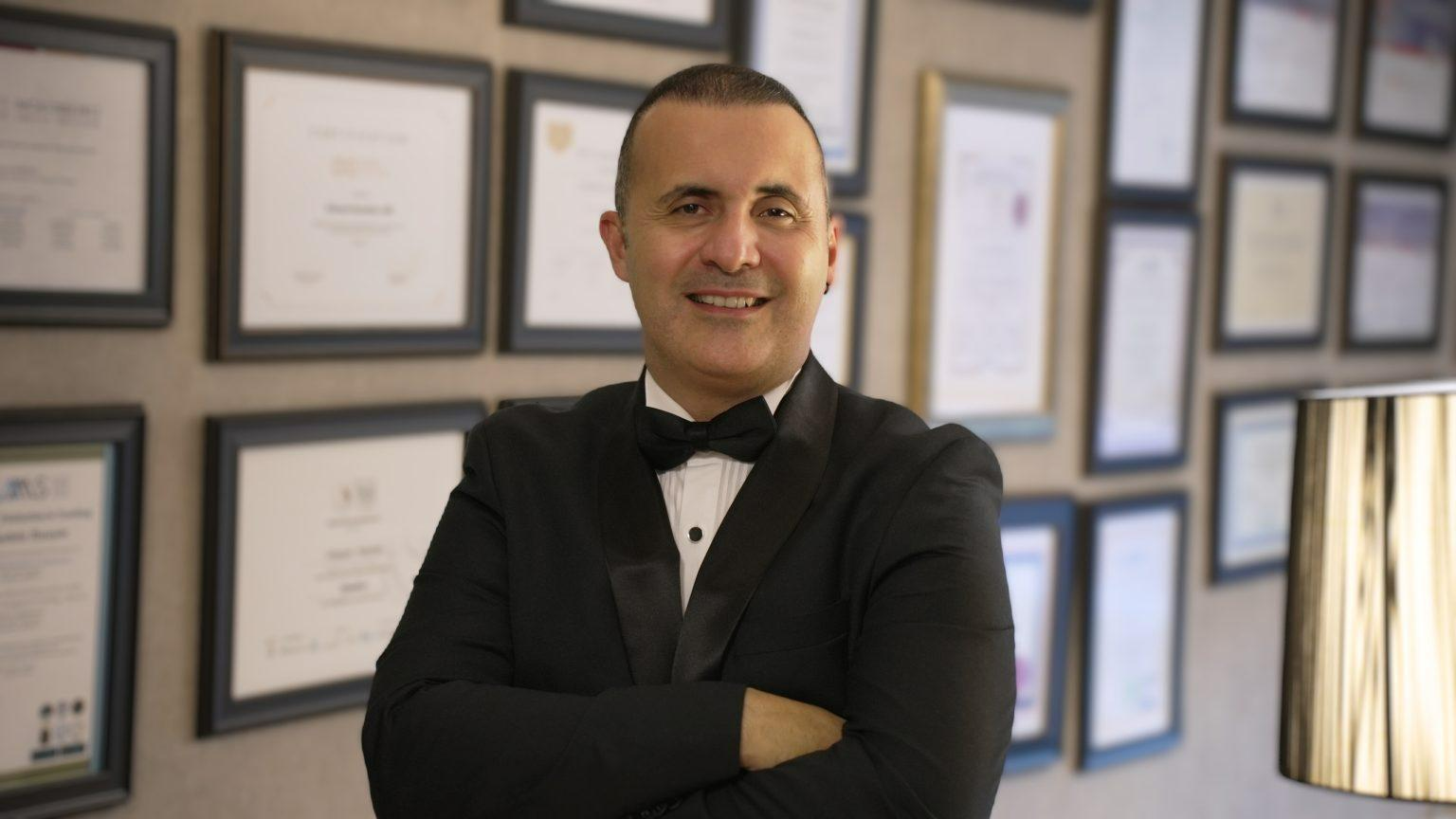 C:\Users\CRABS MEDIA\Downloads\fe1da1bd-cdb6-4f71-b1ed-0ff223eb84f1-1536x864.jpg